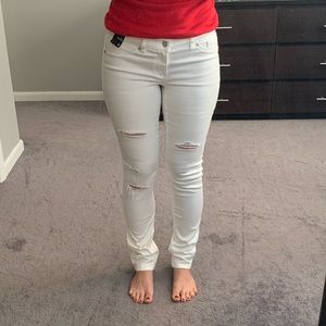 New York & Company White Ripped Skinny Jeans